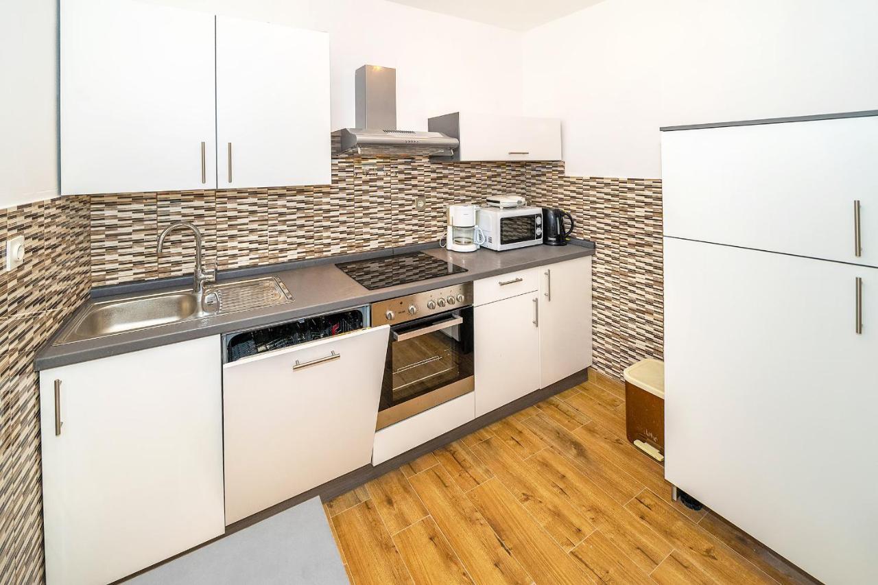 Apartments Jurina 2 Krk Town Exterior photo