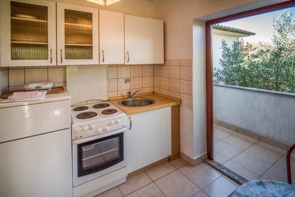 Apartments Jurina 2 Krk Town Exterior photo