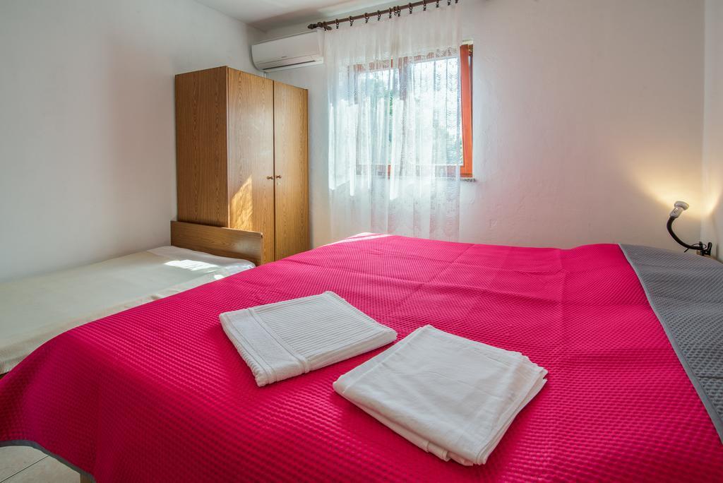 Apartments Jurina 2 Krk Town Exterior photo